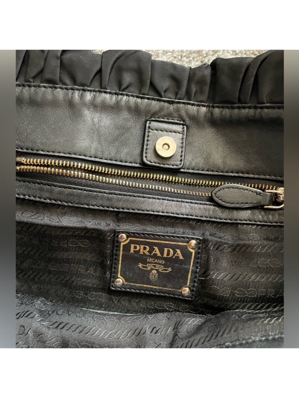 🔥 Price lowered Prada Tessuto Gaufre  Ruched Nylon and leather bag. Authentic - Picture 14 of 17